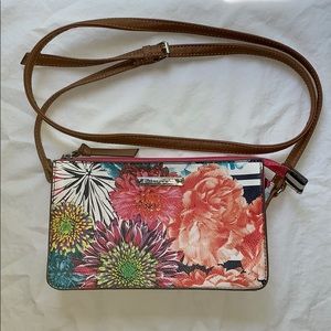 Nine West small crossbody bag